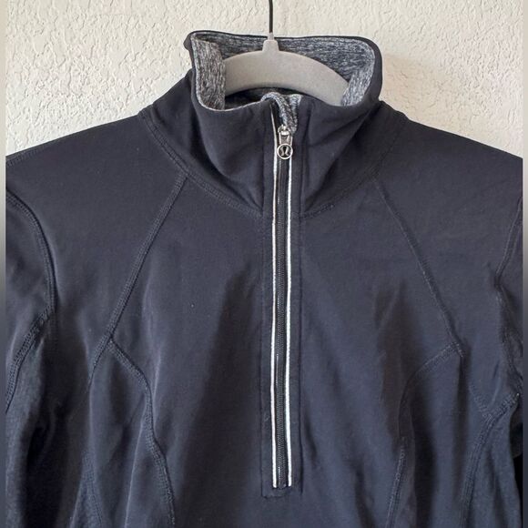 Lululemon Distance Pullover Half Zip Black/Grey Tech Fleece Circle Mesh Sz 4 - Picture 4 of 8